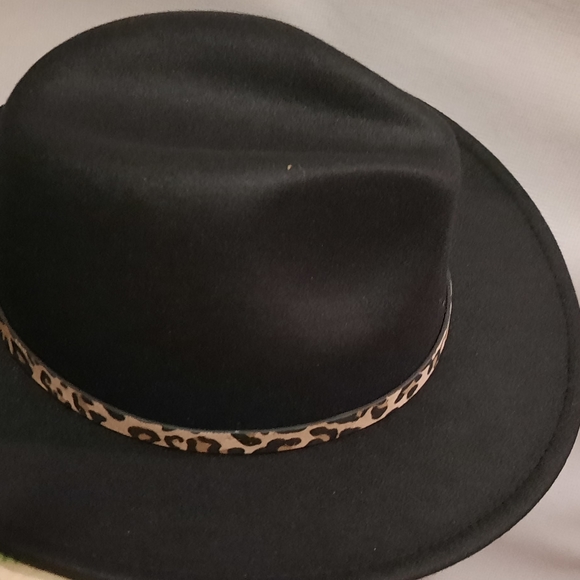 HUDANHUWEI black hat - Picture 7 of 10